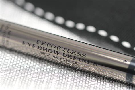 burberry eyebrow definer review|Burberry Effortless Eyebrow Definer Review .